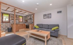 New Serdika Apartment